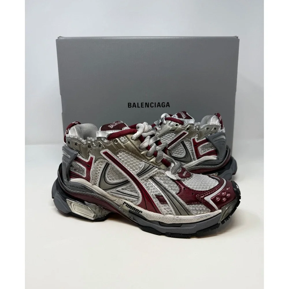 Balenciaga Runner Sneaker Burgandy Size 5 US 35 EU - Picture 1 of 10